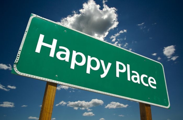 Road sign that says "Happy Place"